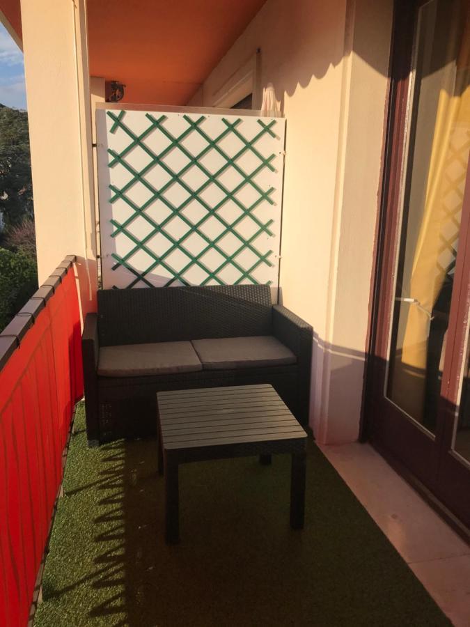 Charmant 2 Pieces Vue Sur Mer Et Monte-Carlo A Roquebrune Cap Martin Exterior photo