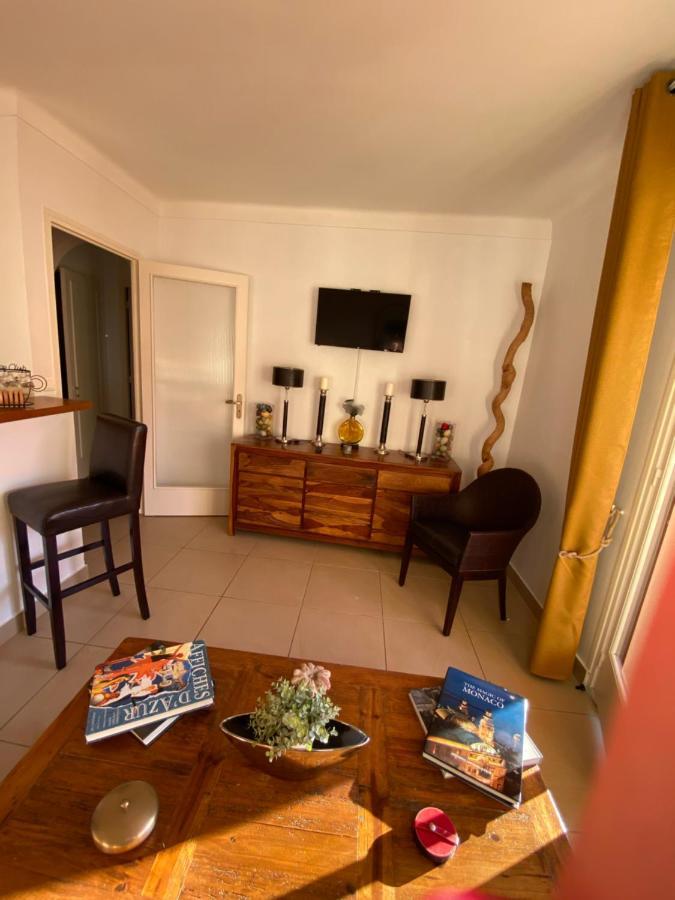 Charmant 2 Pieces Vue Sur Mer Et Monte-Carlo A Roquebrune Cap Martin Exterior photo