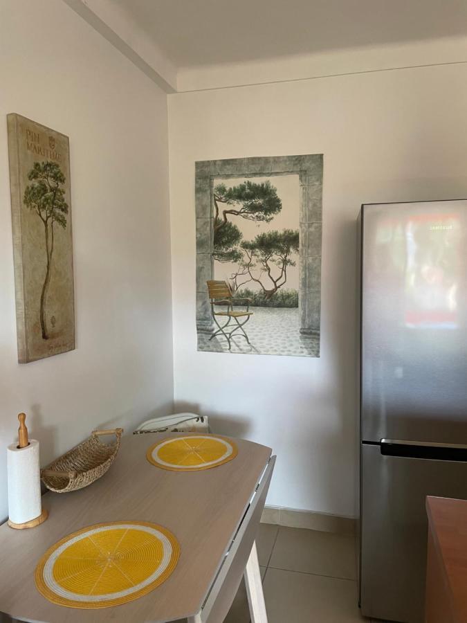 Charmant 2 Pieces Vue Sur Mer Et Monte-Carlo A Roquebrune Cap Martin Exterior photo